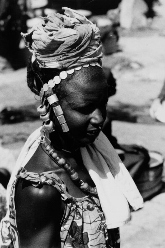 Les femmes de Djenné - Ici une femme peule.