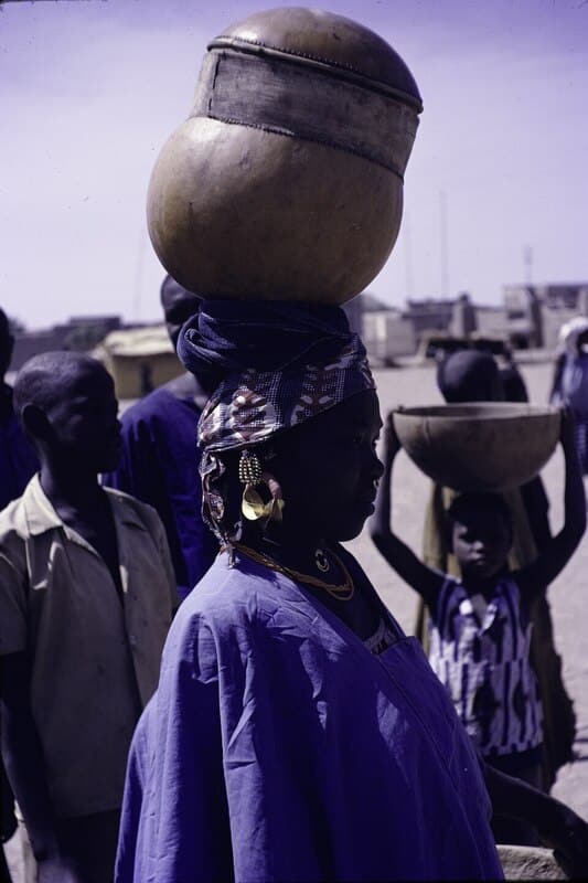 Les femmes de Djenné - Ici une femme peule.